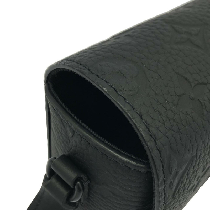 路易威登 Taurillon Monogram Steamer 穿戴式錢包 M81746 肩背包-4