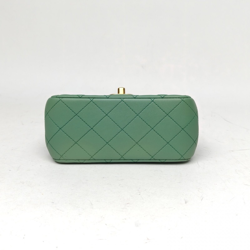 CHANEL CF口蓋包方胖子綠色羊皮晶片開金扣金球調節扣-3
