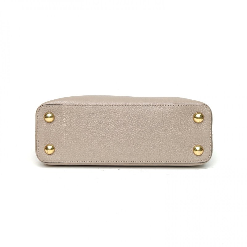 LOUIS VUITTON CapucinesBB27灰色牛皮金扣晶片肩背包-4