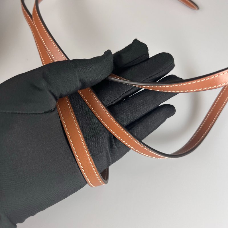 CELINE DUO標誌印花及牛皮革飾帶錢包-9