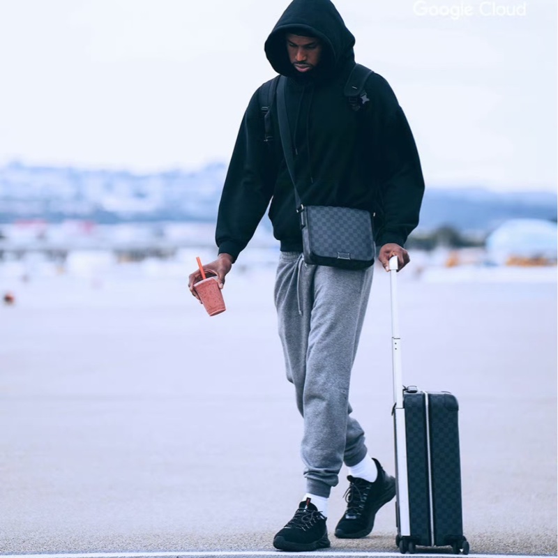 【NBA同款‼️帥爆了😆全網最低價】LV 黑色棋盤格 單肩包|斜背包|郵差包-0