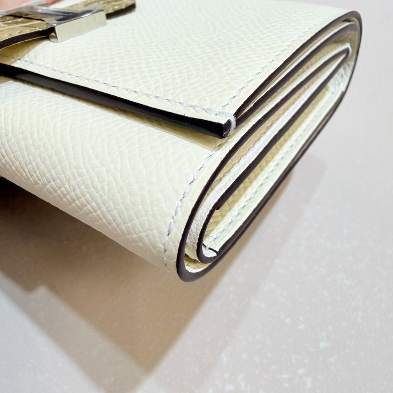 HERMES- Nata奶油白拚淺褐亮面鱷魚皮銀釦Bearn Epsom三折短夾-9