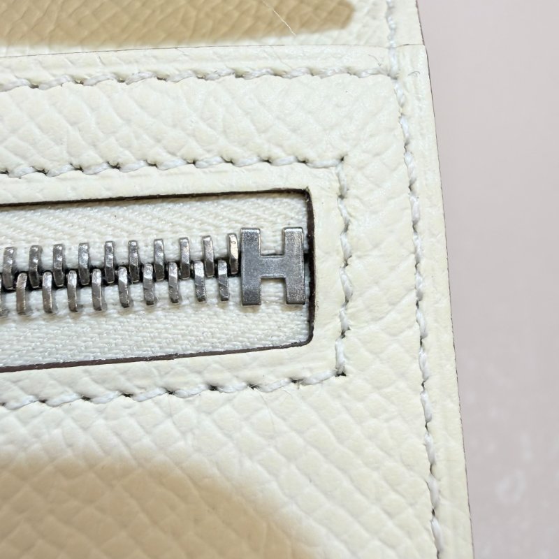 HERMES- Nata奶油白拚淺褐亮面鱷魚皮銀釦Bearn Epsom三折短夾-22