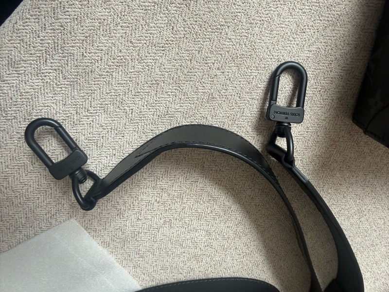 99新LouisVuitton路易威登 trunk黑花盒子郵差包 芯片款-7