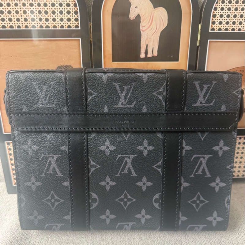 99新LouisVuitton路易威登 trunk黑花盒子郵差包 芯片款-9