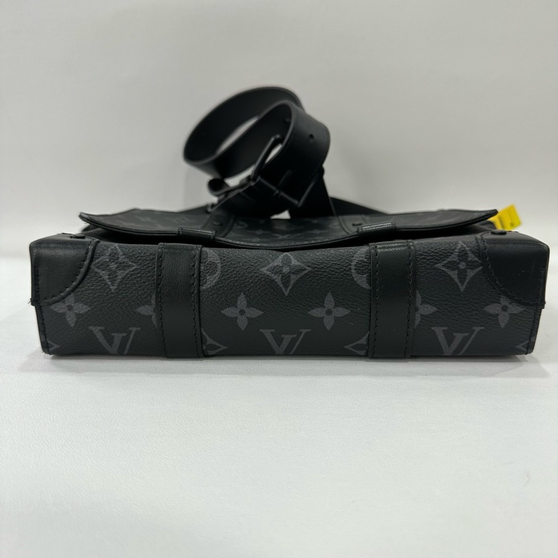 Lv路易威登 Trunk 黑老花 翻蓋 郵差包🈚附件-3