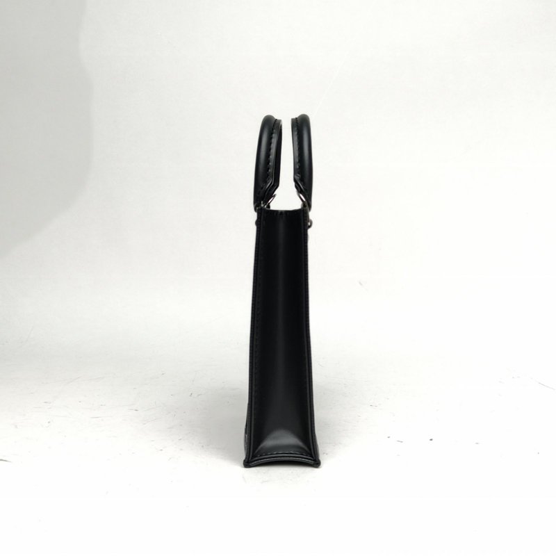 LOUIS VUITTON PETITSACPLAT琴譜包黑色EPI水波紋牛皮晶片肩背包-1