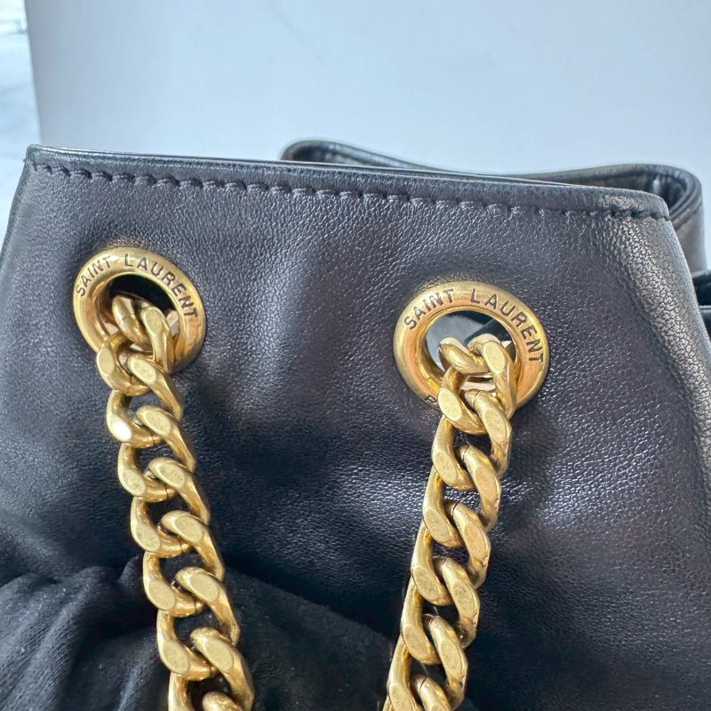 YSL SAINT LAURENT 672609 黑色 小羊皮 金釦 束口 後背包 雙肩包 現貨-9