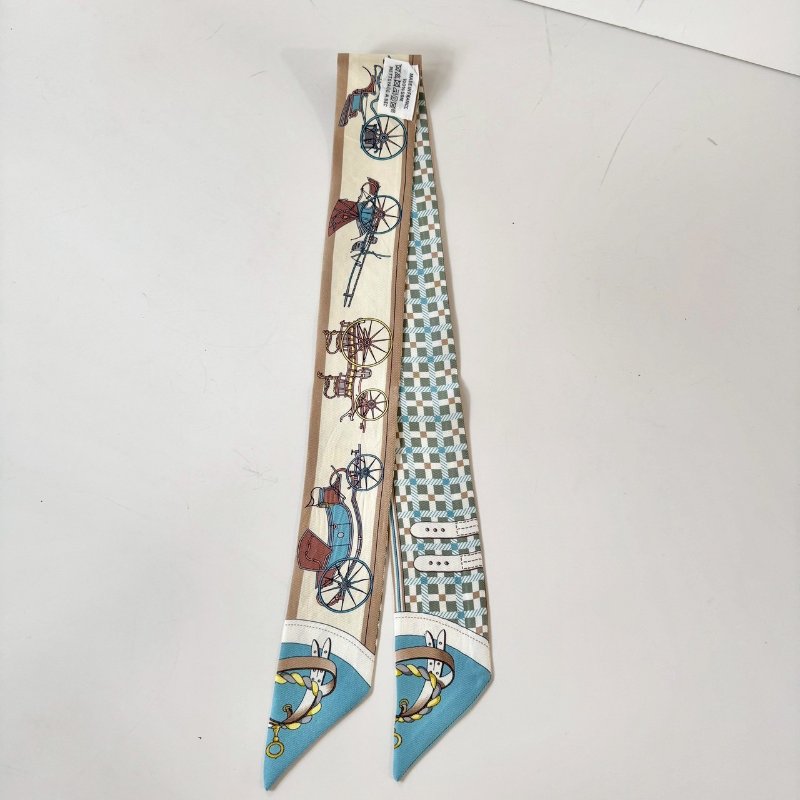HERMES Les Voitures Nouvelles Twilly 真絲 雙面 馬車 白色配淺藍 絲巾-2