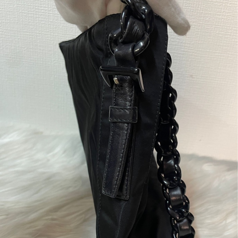 Prada 降落傘布面鏈條包-8