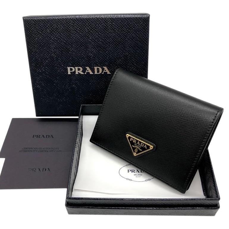 Prada wallet ( Black ) QHH / F0002-0