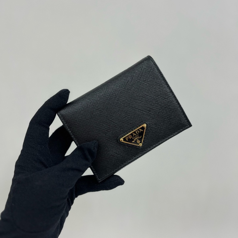 Prada wallet ( Black ) QHH / F0002-1