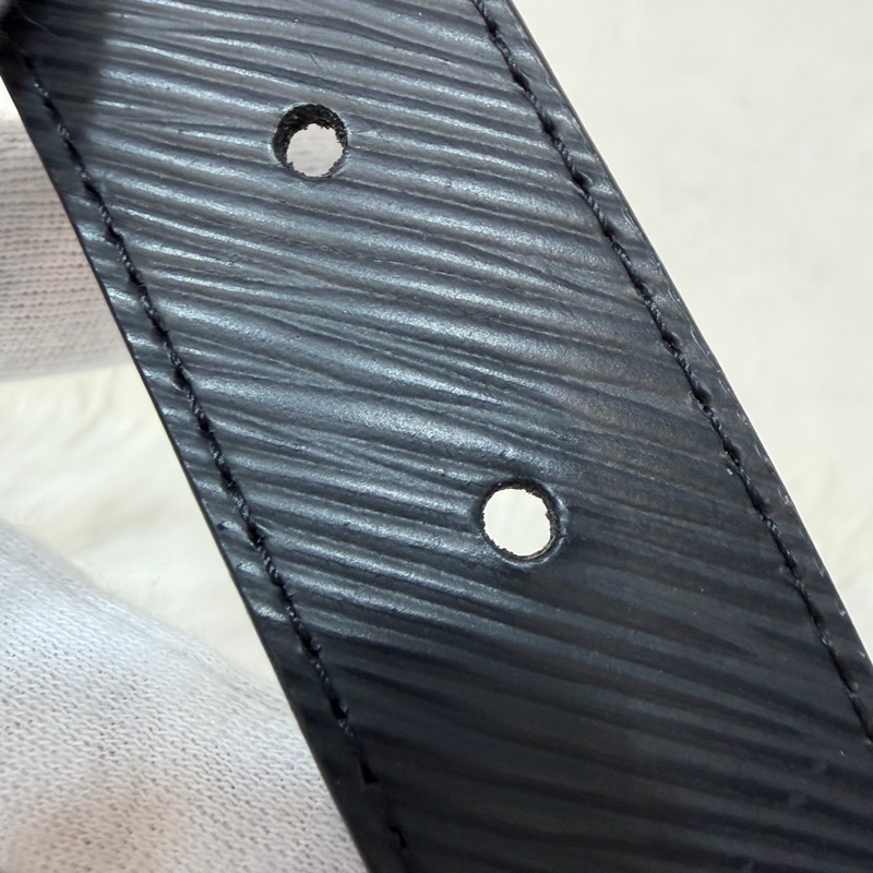 LV M9360W 黑牛皮 水波紋 EPI 金銀釦 腰帶 皮帶-16