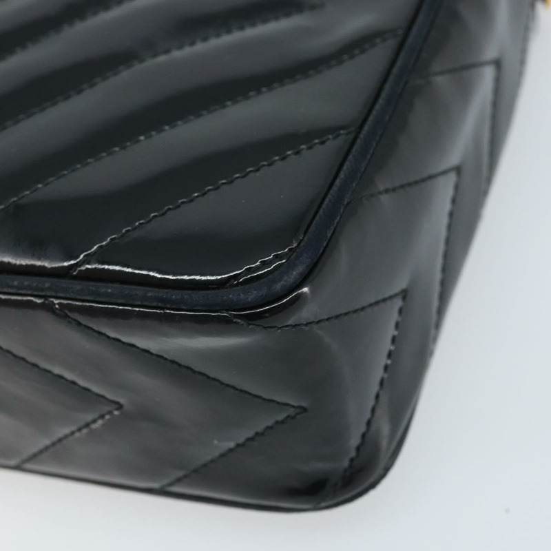 【日本直送】香奈兒 COCO 標誌鏈條肩背包 漆皮黑色金色雙C標誌 Auth BAZ033A-8