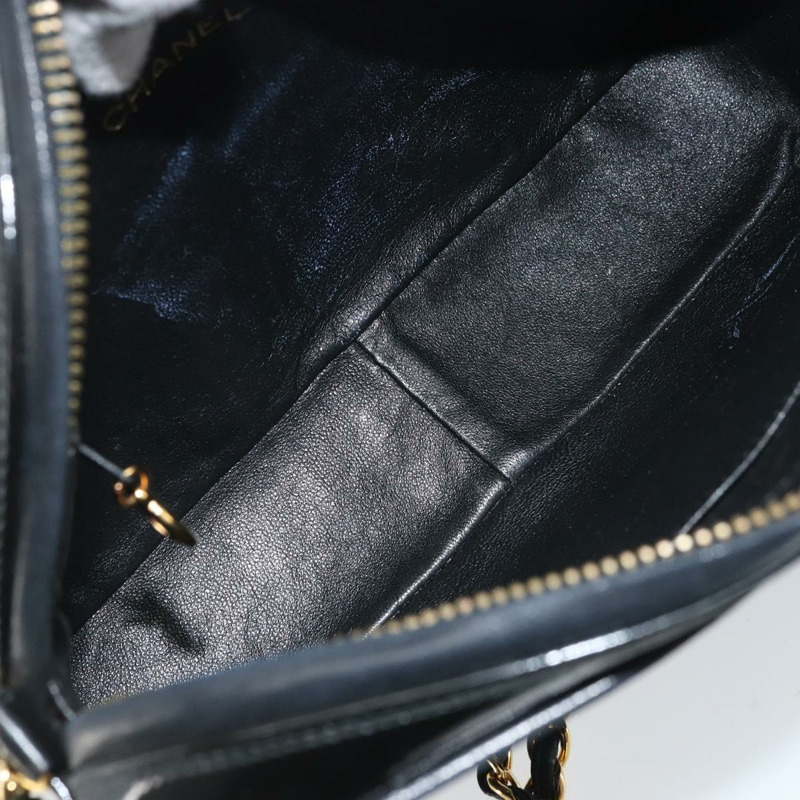 【日本直送】香奈兒 COCO 標誌鏈條肩背包 漆皮黑色金色雙C標誌 Auth BAZ033A-10