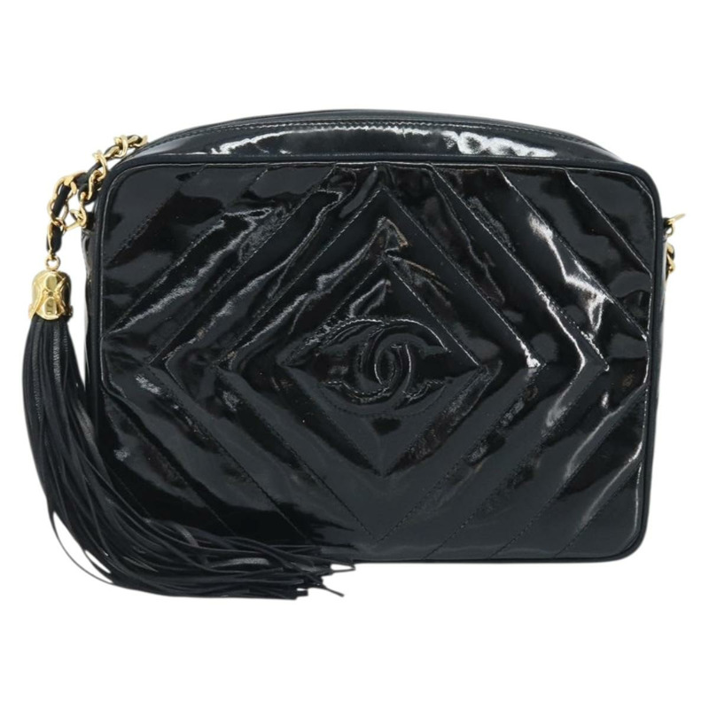 【日本直送】香奈兒 COCO 標誌鏈條肩背包 漆皮黑色金色雙C標誌 Auth BAZ033A-12