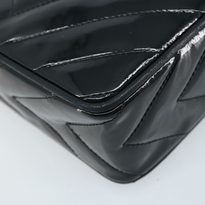 【日本直送】香奈兒 COCO 標誌鏈條肩背包 漆皮黑色金色雙C標誌 Auth BAZ033A-13