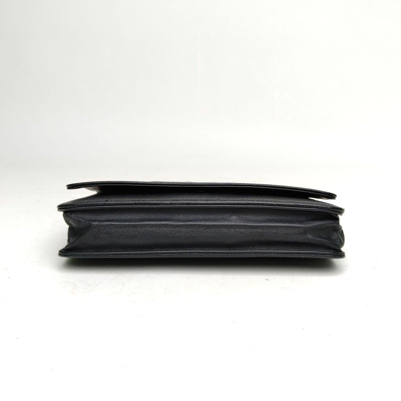 CHANEL 黑色牛皮20開銀扣雙CWOC系列大LOGO肩背包-4