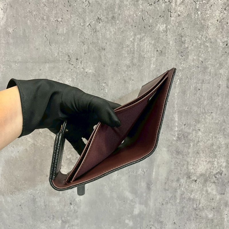 Chanel 三摺短夾-8