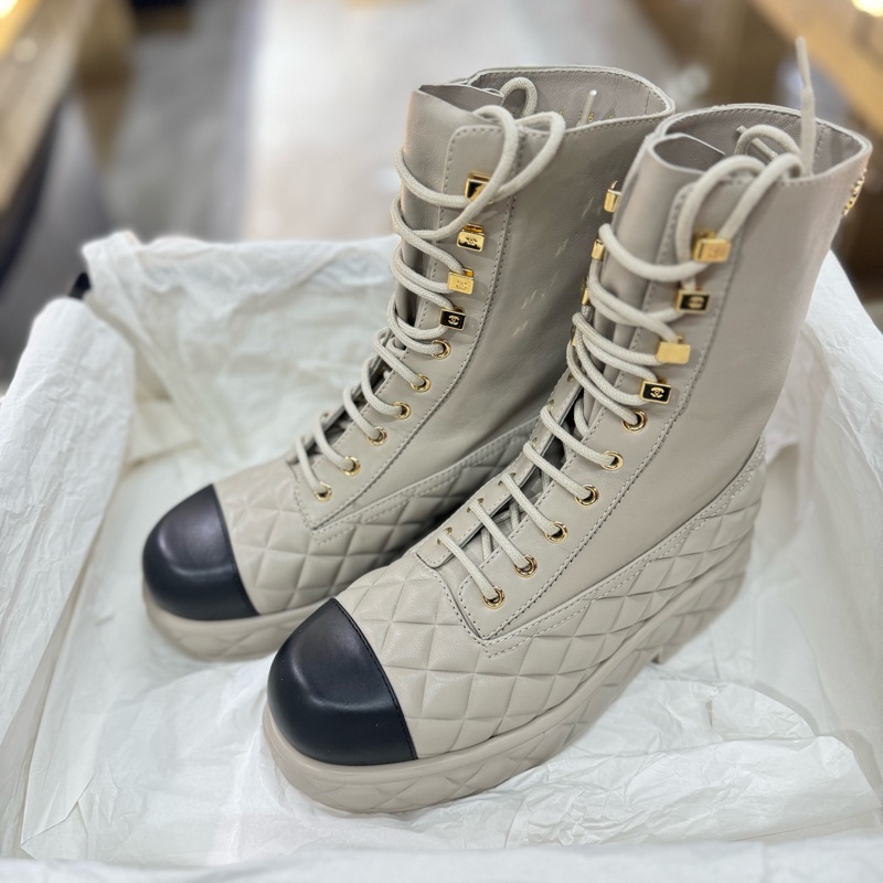 閒置未使用 香奈兒 Chanel黑灰色全皮拼色厚底馬丁靴 尺碼:36碼-0