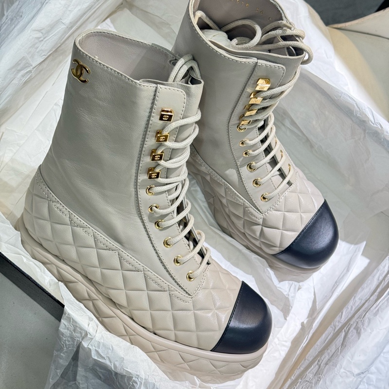 閒置未使用 香奈兒 Chanel黑灰色全皮拼色厚底馬丁靴 尺碼:36碼-2