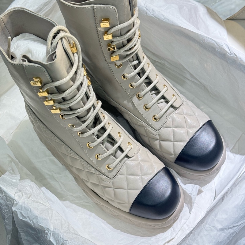 閒置未使用 香奈兒 Chanel黑灰色全皮拼色厚底馬丁靴 尺碼:36碼-3