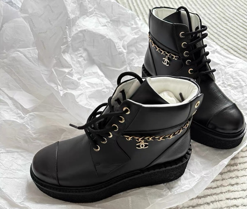 閒置未使用Chanel 香奈兒皮穿鏈 厚底短靴 36碼 輕量化的厚底,附件:盒子 跟高5.5cm-3