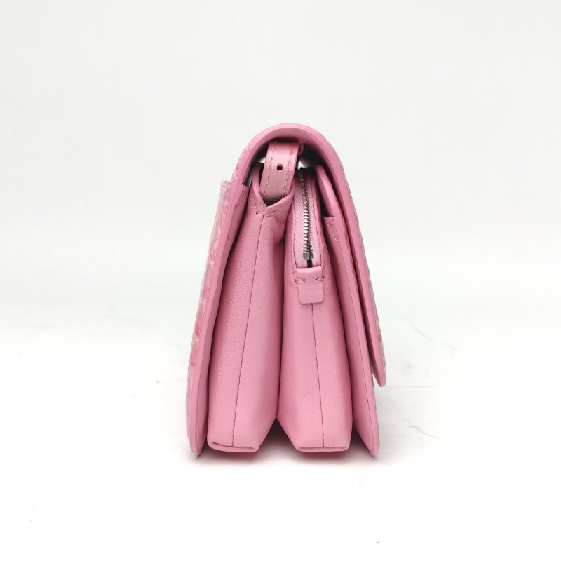 BALENCIAGA BBagSmall豆腐包鱷魚壓紋粉色牛皮肩背包-3