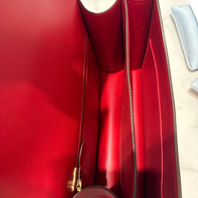 Hermes紅色全皮金釦康康24-9