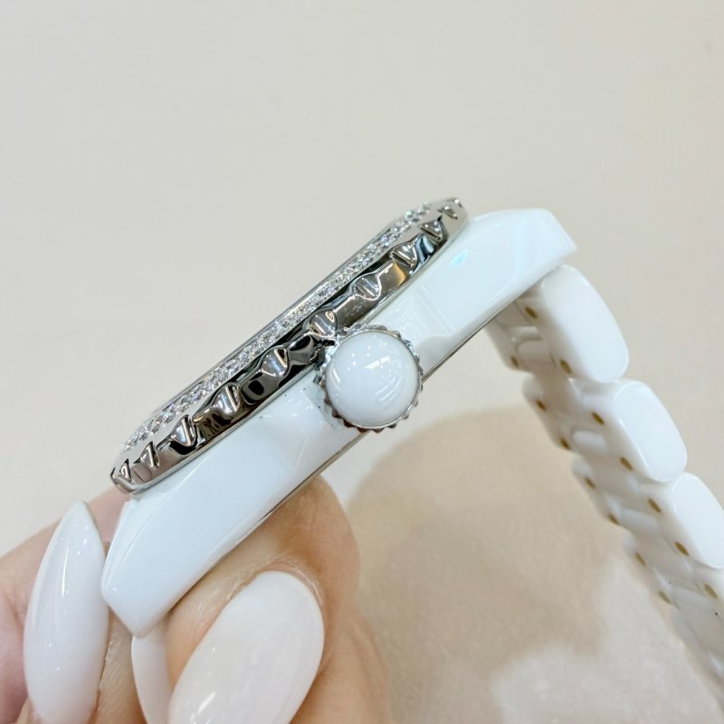 CHANEL - 白色J12陶瓷雙鑽圈機械手錶╻38mm-11