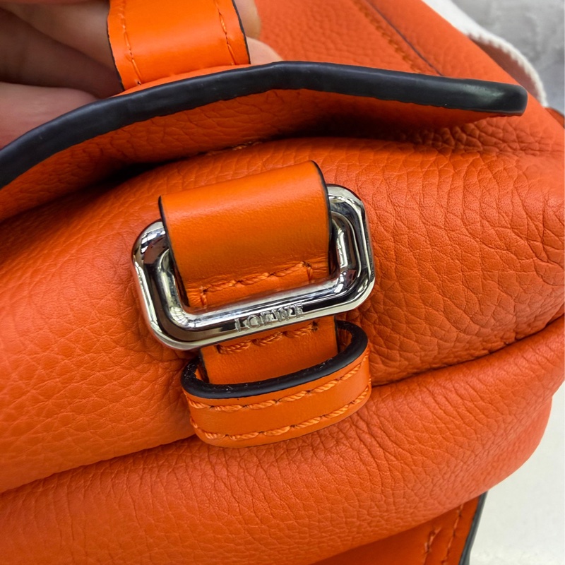 Loewe orange bag-11