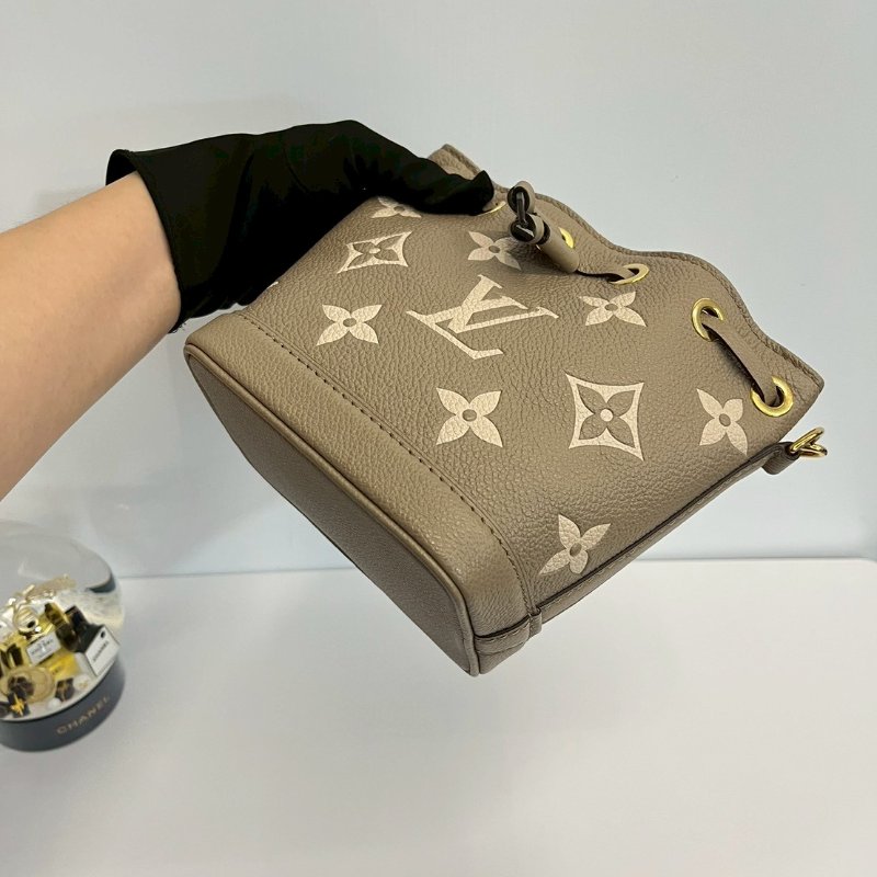 LV Nano noe 水桶包 斑鳩灰 晶片款-11