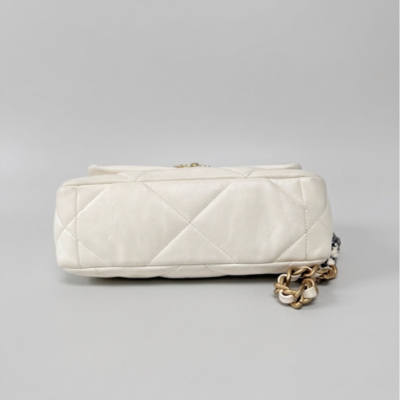 Chanel/香奈兒 白色19bag 小號 尺寸26*18*8 超甜價-4