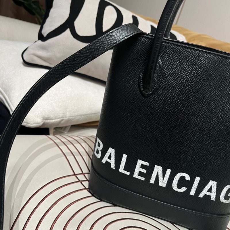 Balenciaga Ville XXS 2 Way Bucket Bag Black Calfskin-3