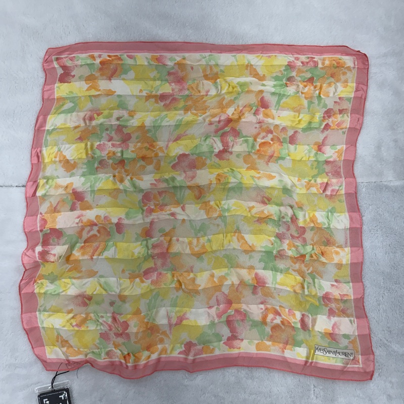 【赫蒂國際精品】Yves Saint Laurent 聖羅蘭 水彩暈染印花絲巾 vintage-1