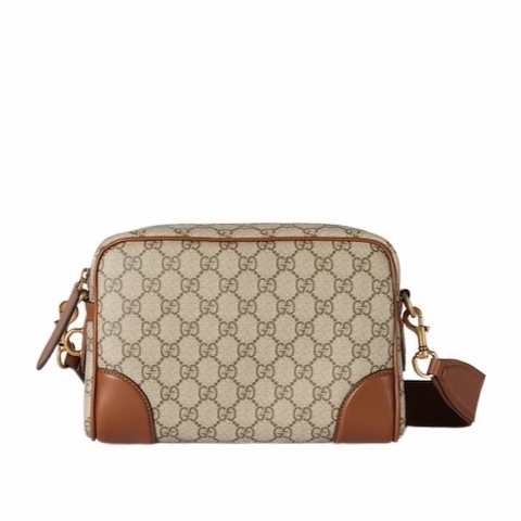 Gucci 男士 GG Emblem 小號斜挎包均碼碼小號、23cm*8cm*16.5cm