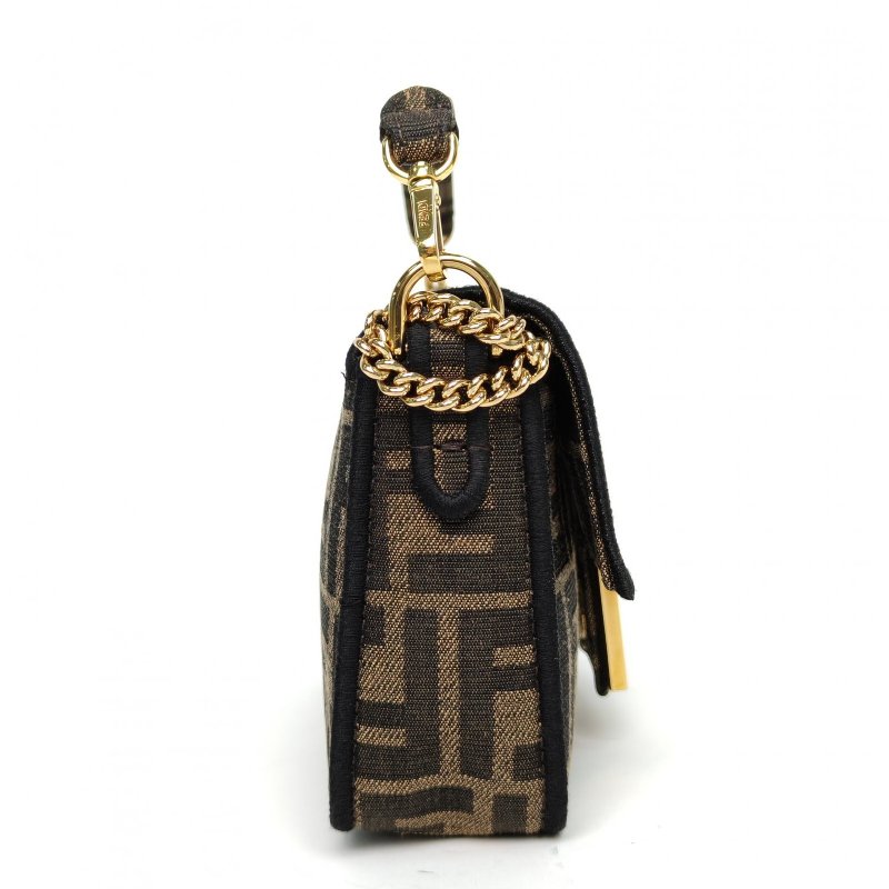 FENDI Baguette法棍包Mini老花帆布肩背包-3