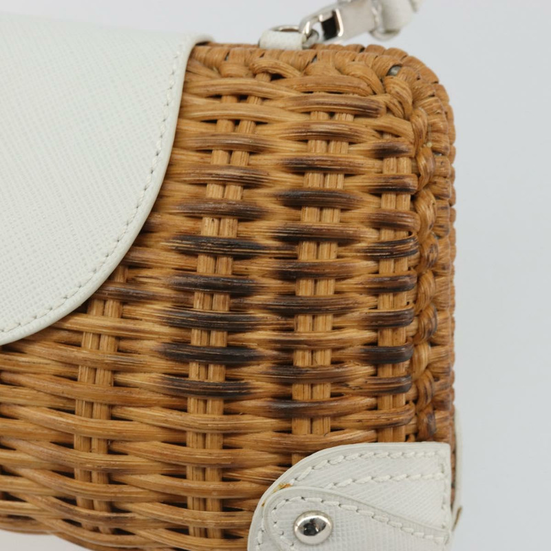 【日本直送】Salvatore Ferragamo Gancini 藤編米白色配件包 正品 BAZ704A-8