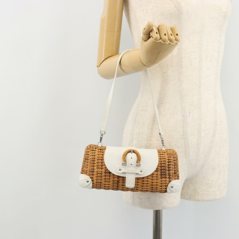 【日本直送】Salvatore Ferragamo Gancini 藤編米白色配件包 正品 BAZ704A-21