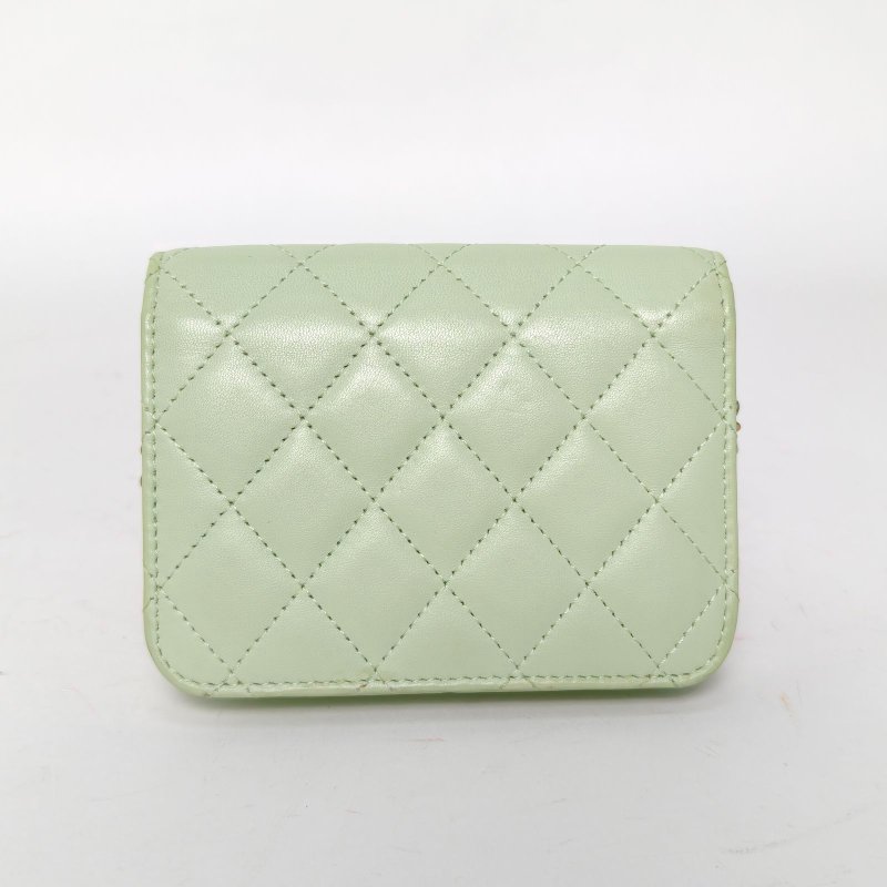 CHANEL CFWOC無後拉鏈綠色羊皮31開金球調節扣肩背包-2