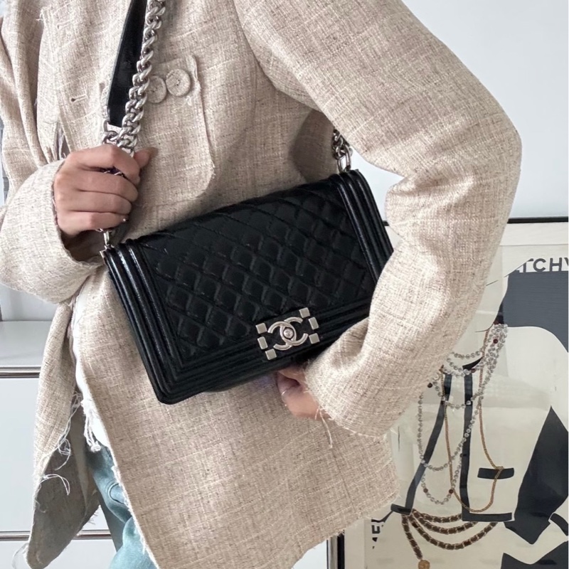 Chanel 油蠟皮黑銀Leboy 中號-2