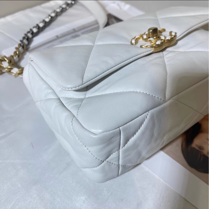 CHANEL香奈兒 白色小號19bag🪿🪿黑金白鏈美滋滋的-16