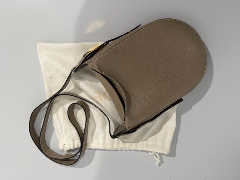 Chloe 奶茶色金扣 單肩包-4