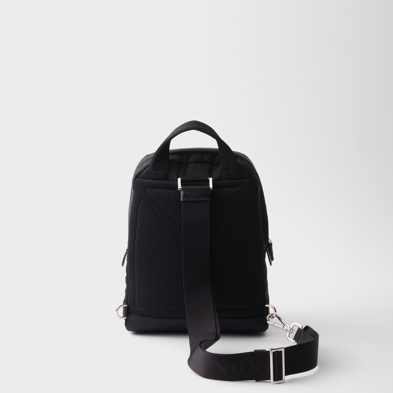 Prada 男士 Re-Nylon 單肩包均碼碼20cm*8cm*27cm-3