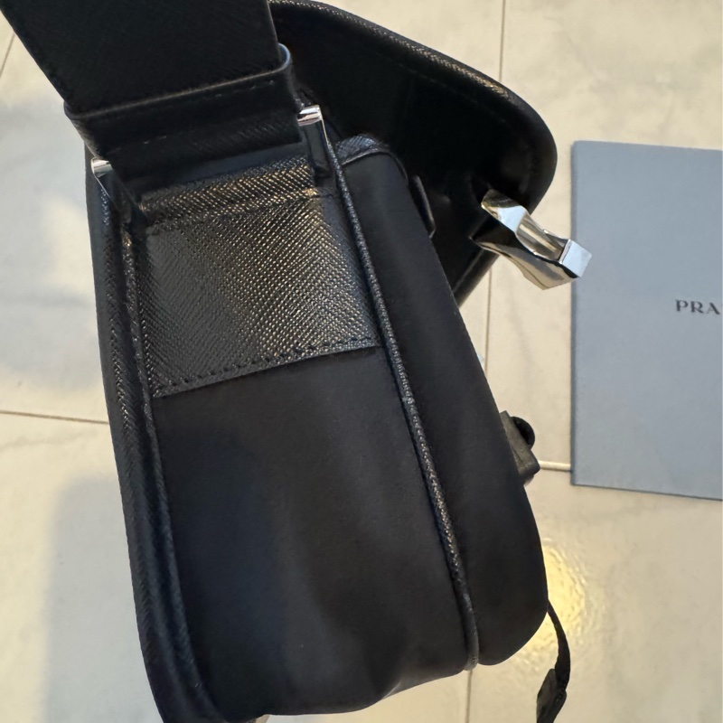 Prada Re-Nylon Santiago bag 22cm.-6