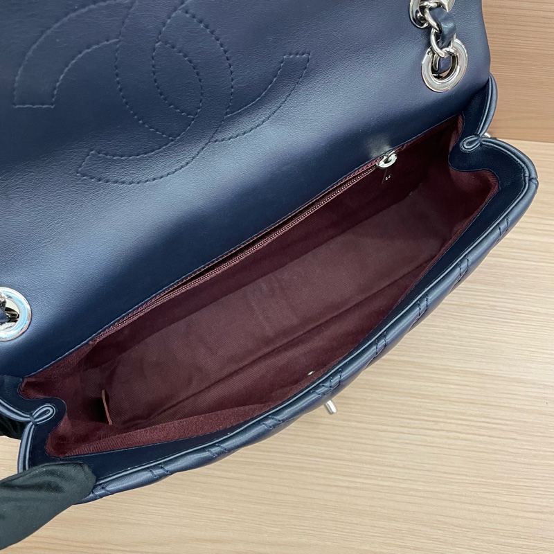 NO:D6 Chanel/藍銀羊皮中號v纹翻盖包 CF 2016年 21開 有塵袋 無卡 無盒子 尺寸底長26*高15*-11