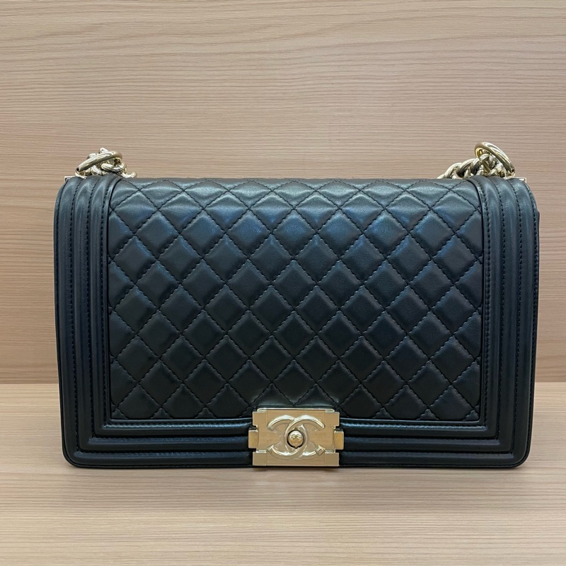 Chanel 黑銀LEBOY 中大號 2017年 23開 牛皮鏈條包 有塵袋 無卡 無盒子 尺寸底長 28*高17*寬8*-0