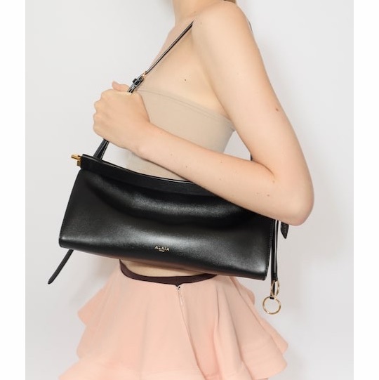 Alaia 女士 East West 弧形單肩包均碼碼30cm*9cm*14cm-3