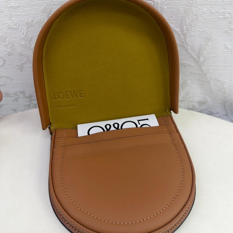 LOEWE Heel 小型 柔軟小牛皮馬鞍型斜背包-7