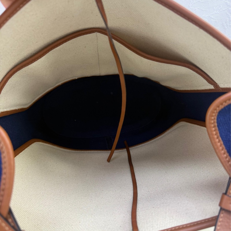 LOEWE焦糖色牛皮拚藍/米白帆布 hobo anagram 兩用包-9
